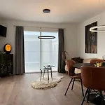 Moderne Met Airco In *